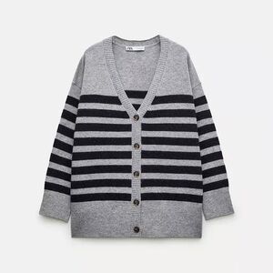 NWT! Zara 100% Wool cardigan.